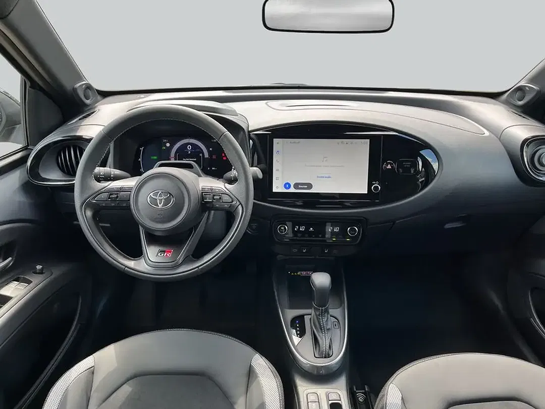 Toyota Aygo X 1.5 Hybrid GR Sport - Thumbnail 13