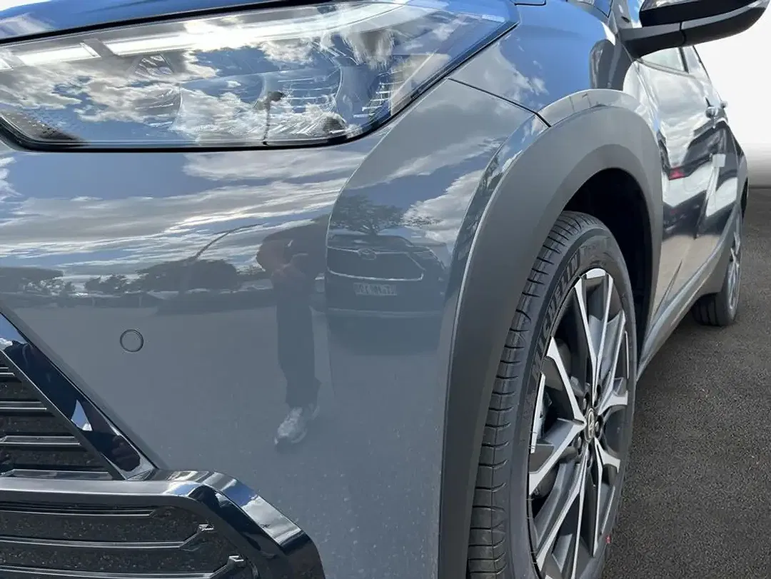 Toyota Aygo X 1.5 Hybrid GR Sport - Thumbnail 6