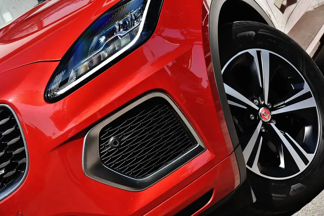 Jaguar E-Pace P200 2.0 MHEV 4x4 R-Dynamic S - Thumbnail 7