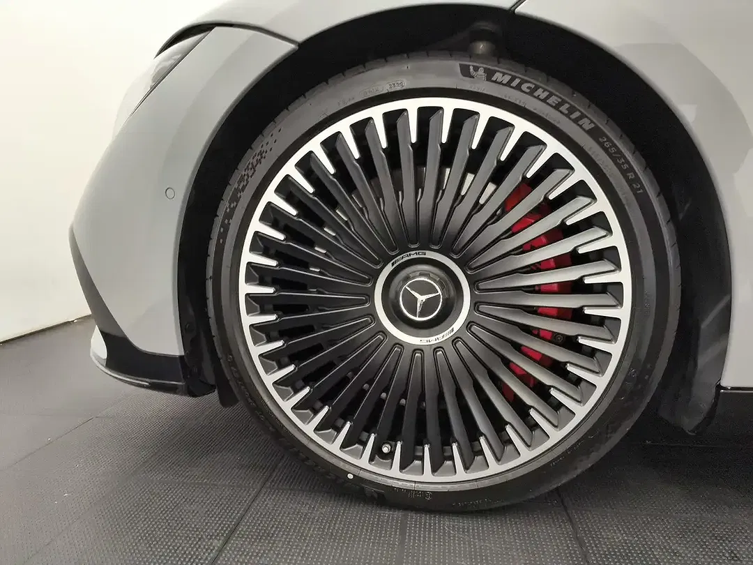 Mercedes-Benz EQE 53 4MATIC AMG - Thumbnail 9