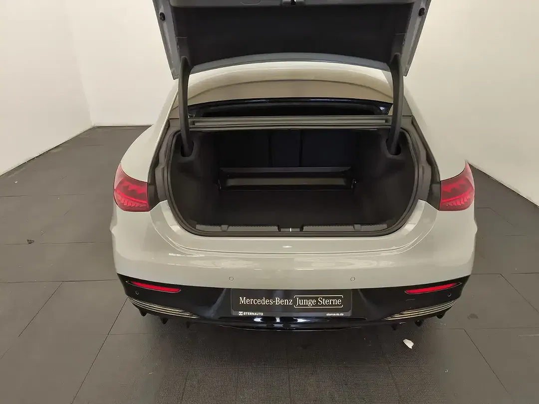 Mercedes-Benz EQE 53 4MATIC AMG - Thumbnail 10