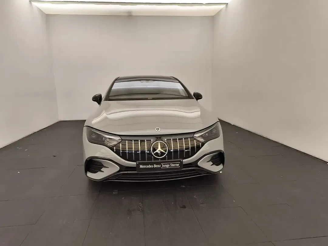 Mercedes-Benz EQE 53 4MATIC AMG - Thumbnail 1
