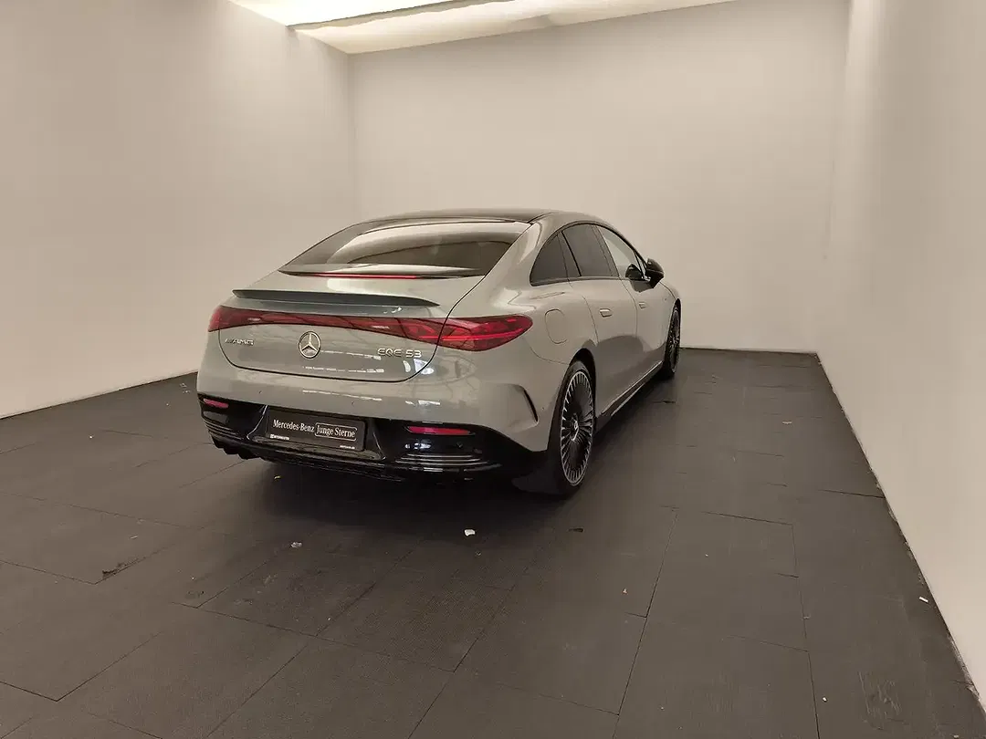 Mercedes-Benz EQE 53 4MATIC AMG - Thumbnail 5