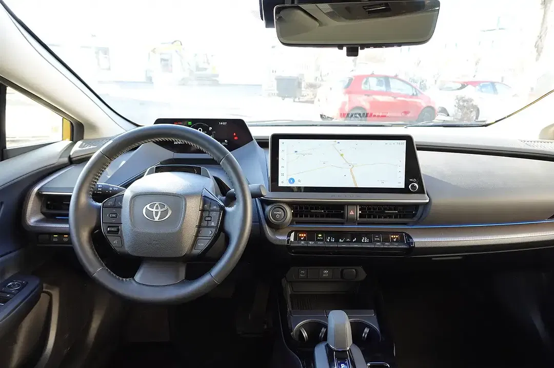 Toyota Prius PHEV Executive - foto 15