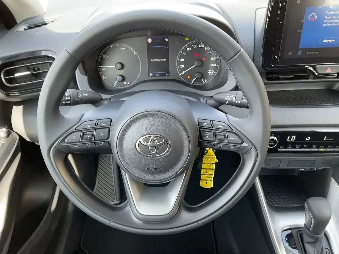 Toyota Yaris Hybrid Comfort - Thumbnail 11