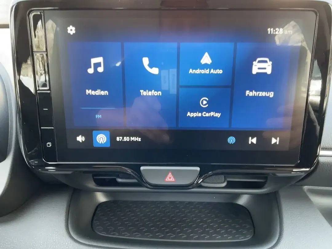 Toyota Yaris Hybrid Comfort - Thumbnail 12