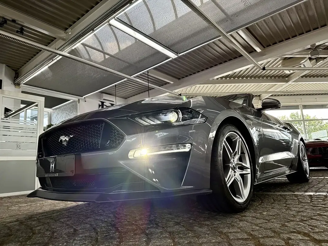 Ford Mustang GT - Thumbnail 12