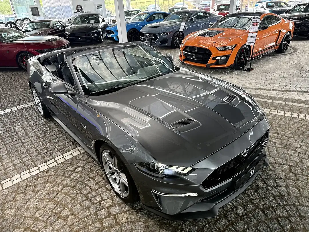 Ford Mustang GT - Thumbnail 9