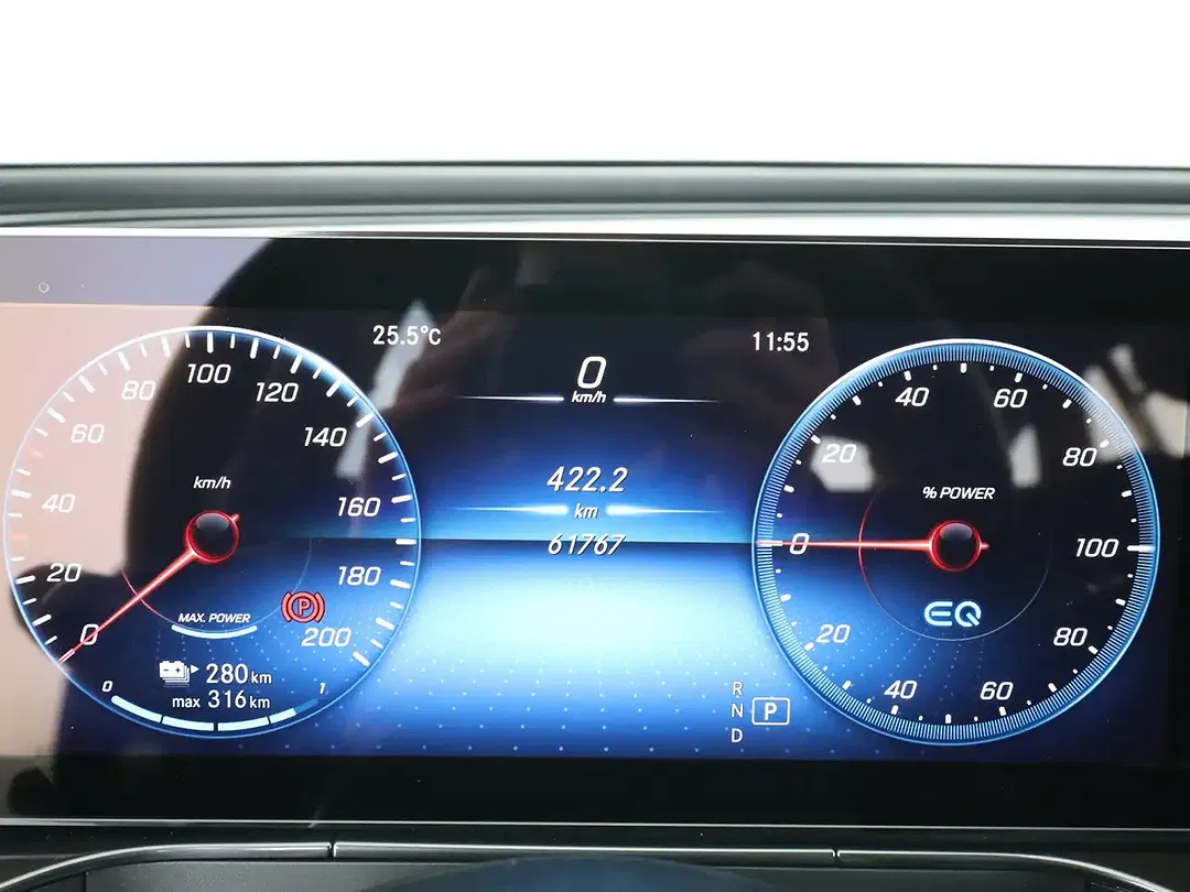 Mercedes-Benz EQC 400 4MATIC - Thumbnail 12
