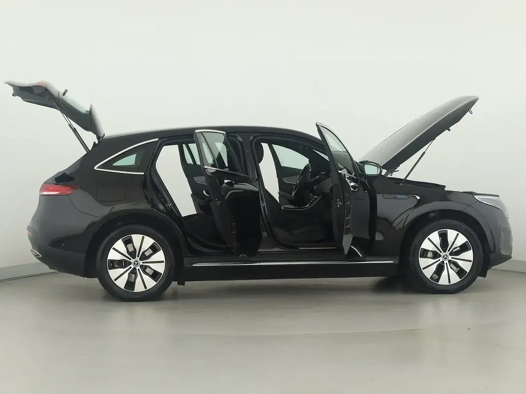 Mercedes-Benz EQC 400 4MATIC - Thumbnail 8