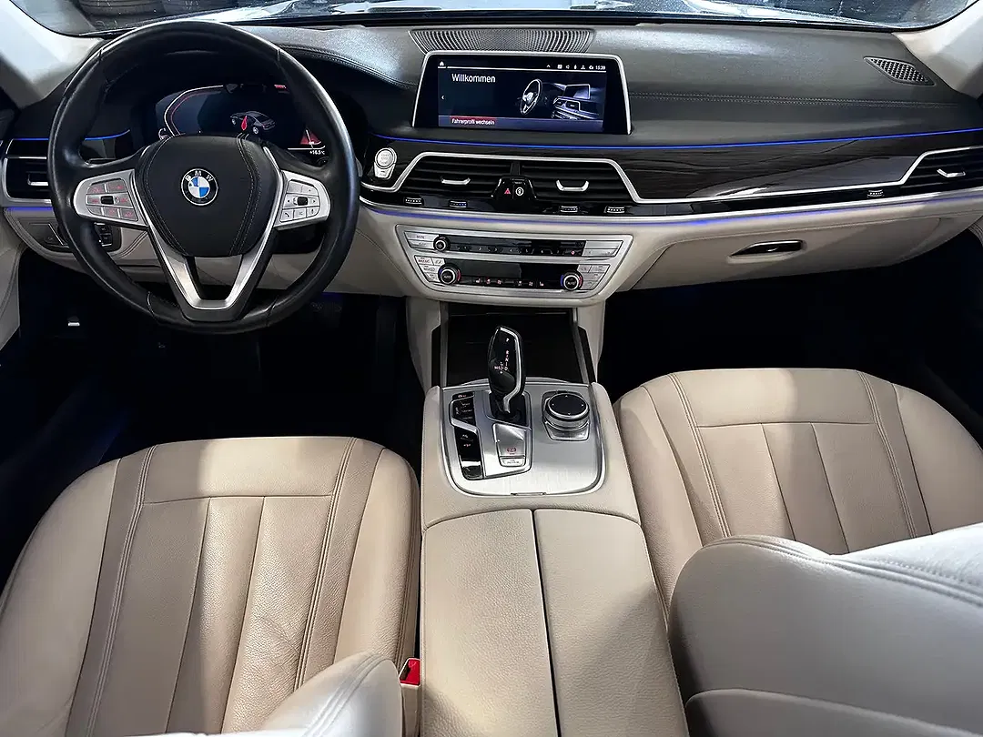 BMW 730 - Thumbnail 6