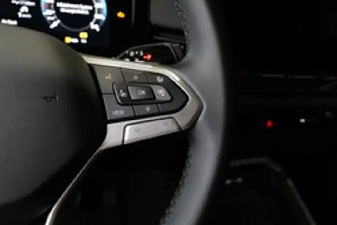 Volkswagen T-Roc 1.5 eTSI DSG Life - Thumbnail 9