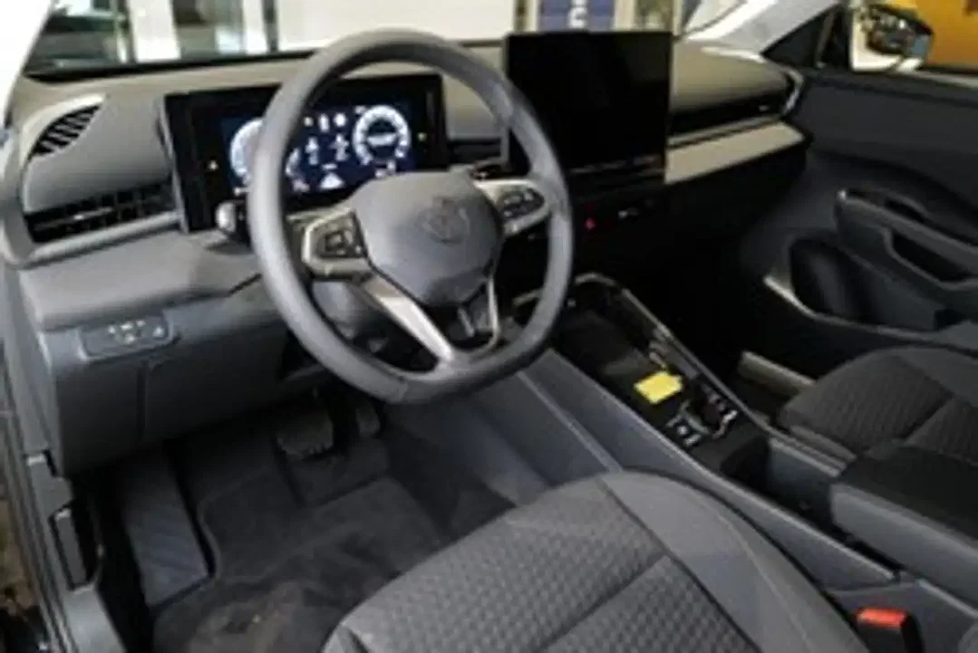 Volkswagen T-Roc 1.5 eTSI DSG Life - Afbeelding 1