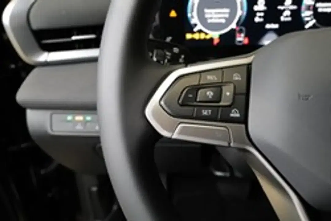Volkswagen T-Roc 1.5 eTSI DSG Life - Thumbnail 8