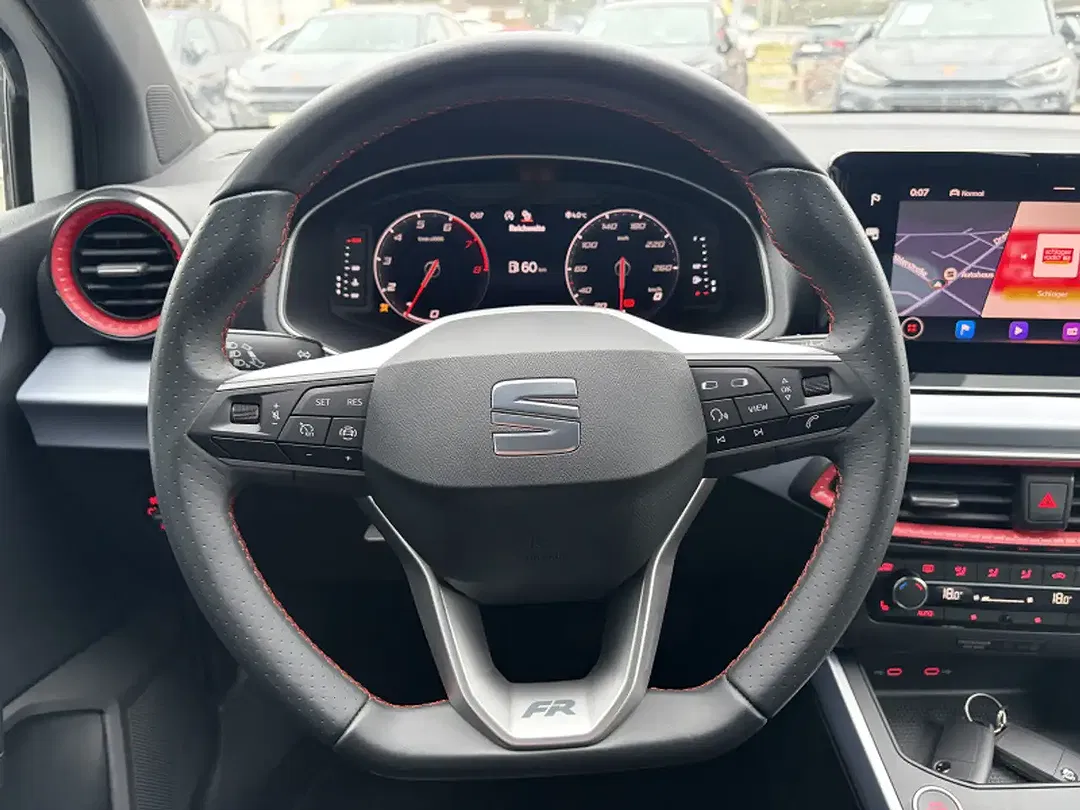 SEAT Arona 1.0 EcoTSI FR - Thumbnail 13