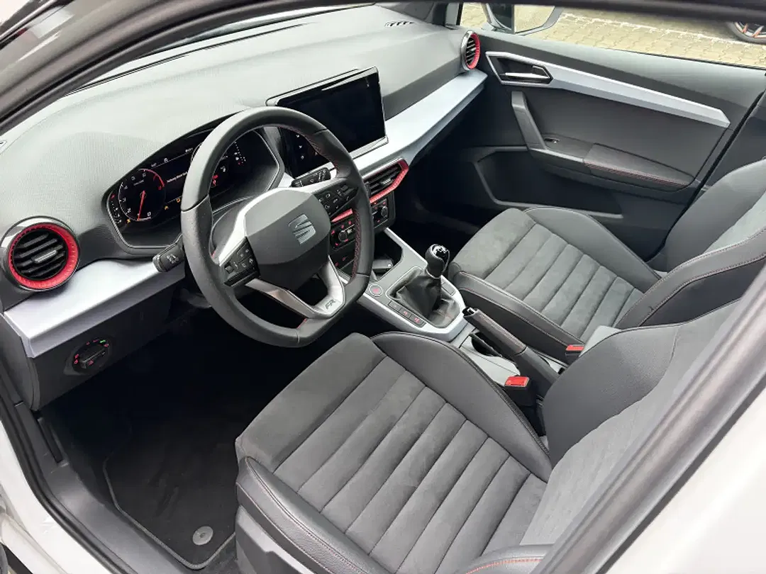 SEAT Arona 1.0 EcoTSI FR - Thumbnail 5