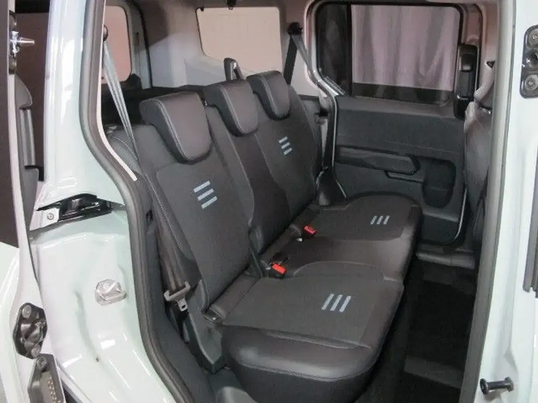 Ford Tourneo Courier Active - Thumbnail 19