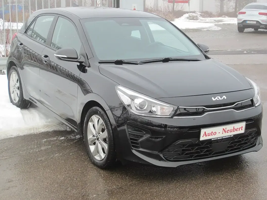 Kia Rio Vision - foto 1