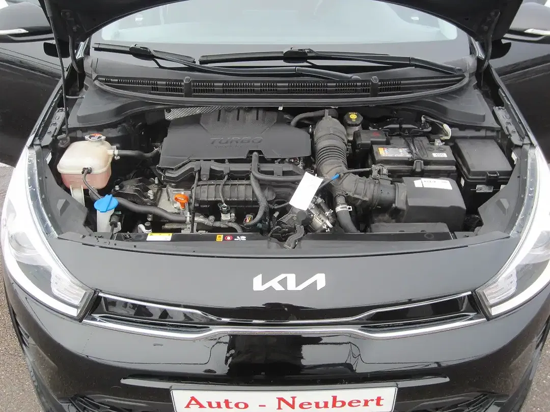 Kia Rio Vision - Thumbnail 11