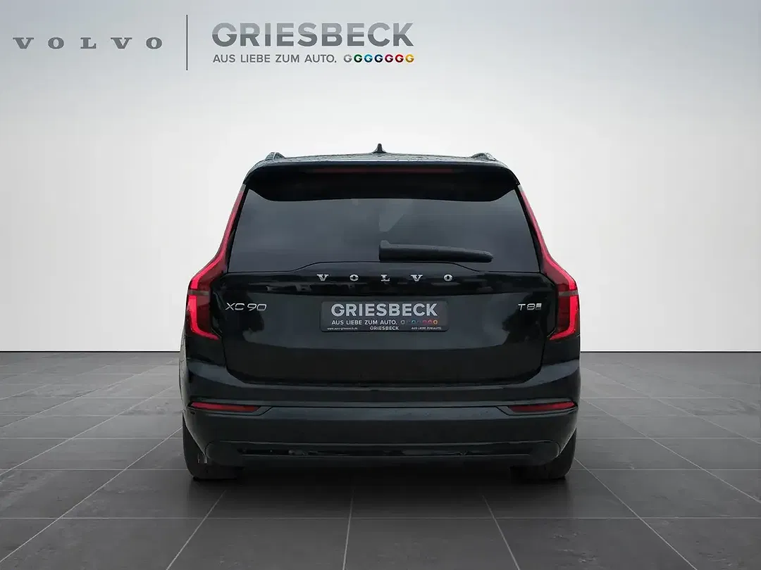 Volvo XC90 T8 PHEV Ultra Dark - Thumbnail 4