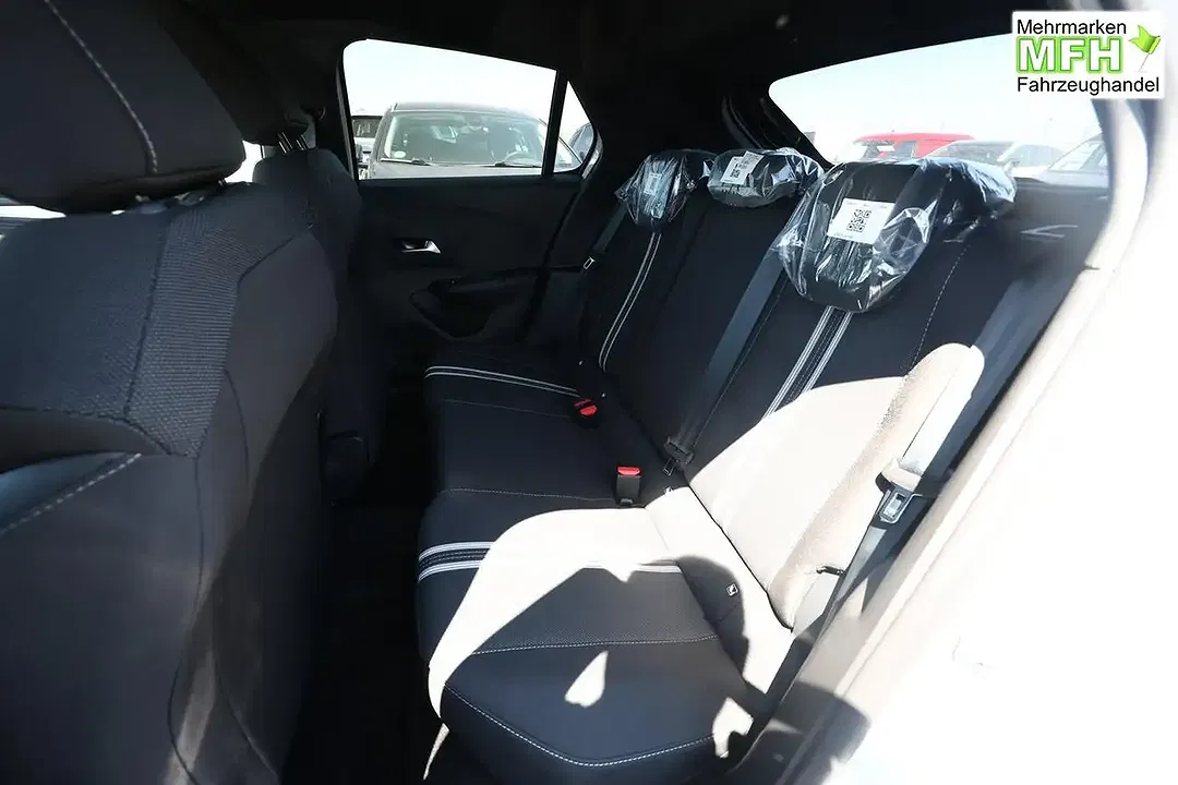 Opel Corsa Hybrid Ultimate IntelliLux LED - Thumbnail 9
