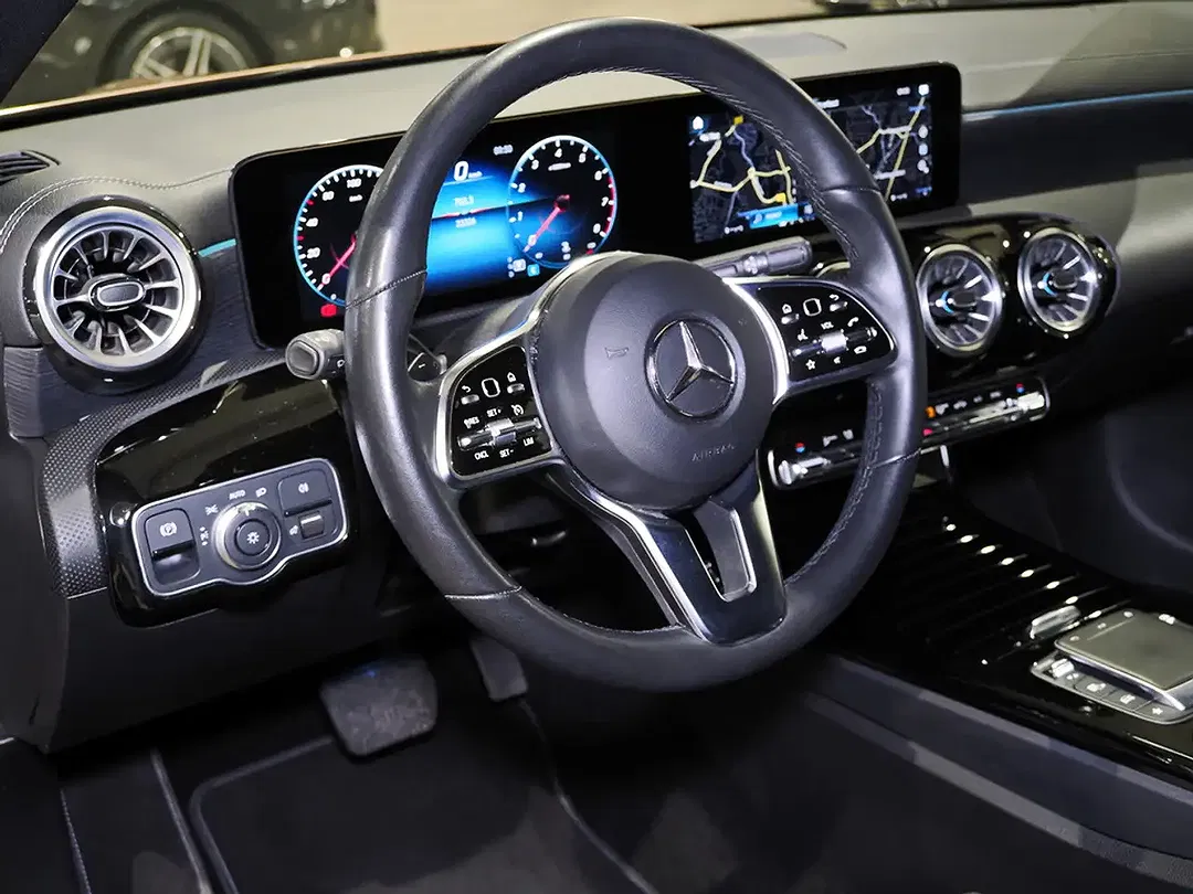 Mercedes-Benz CLA 180 Progressive Night - Thumbnail 10