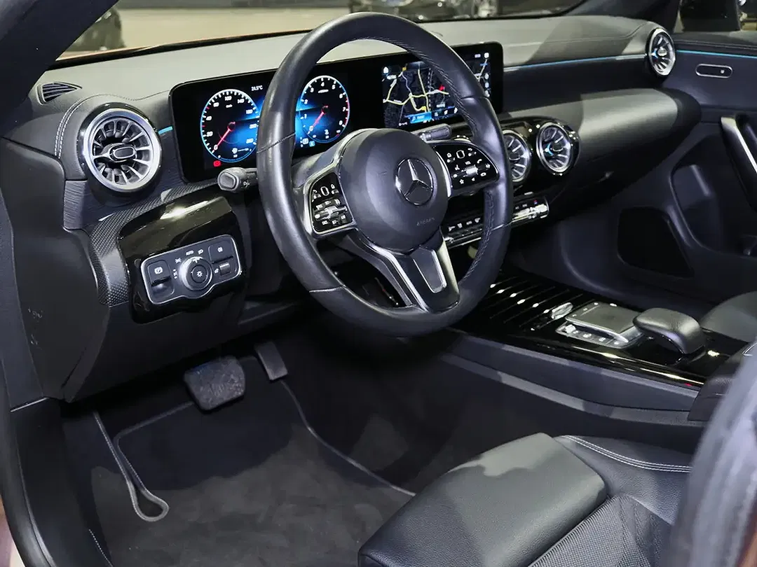 Mercedes-Benz CLA 180 Progressive Night - Thumbnail 9