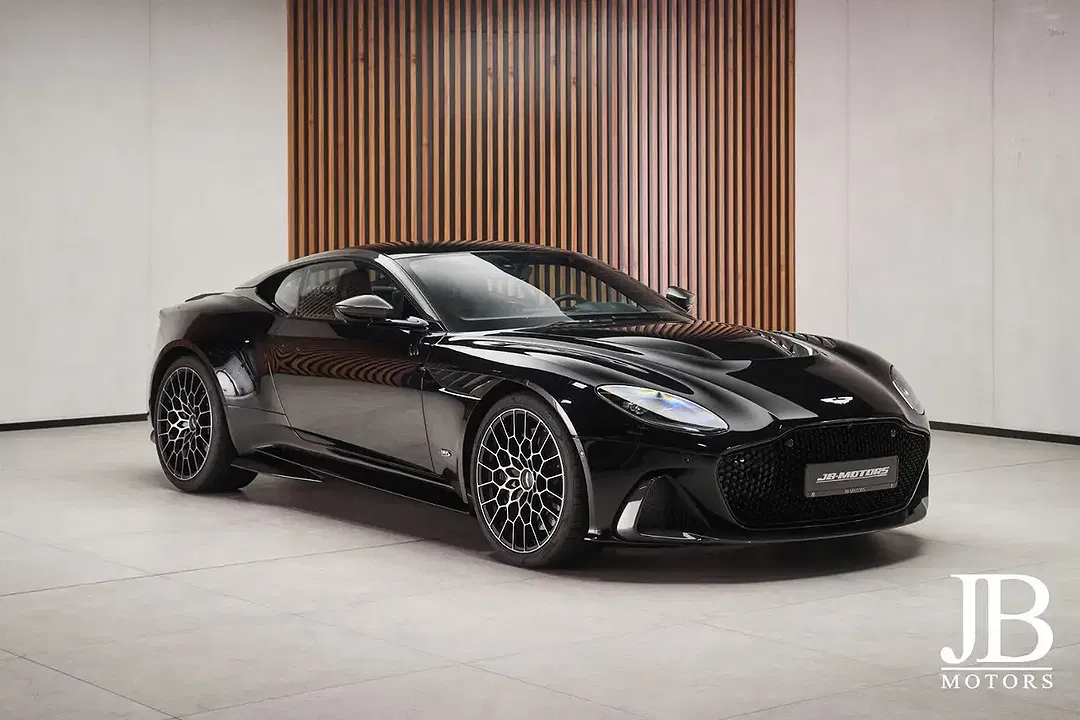 Aston Martin DBS 770 V12 Ultimate Performance - Thumbnail 5