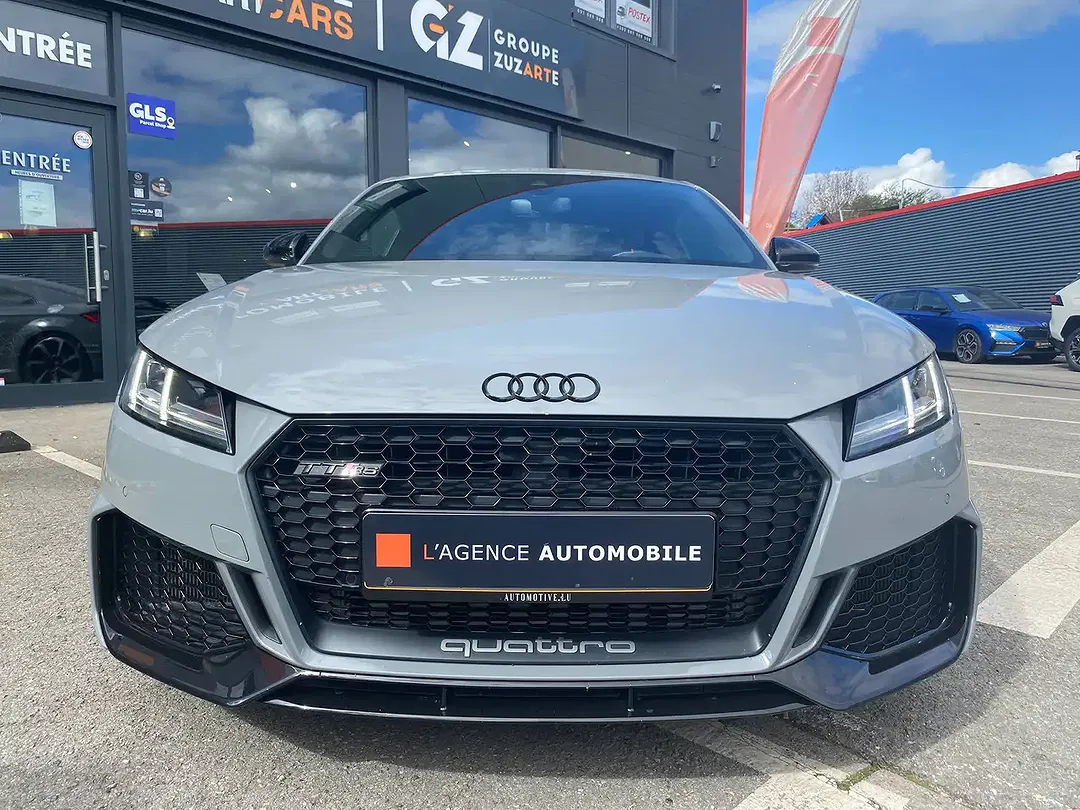 Audi TT RS quattro Coupe - Thumbnail 3