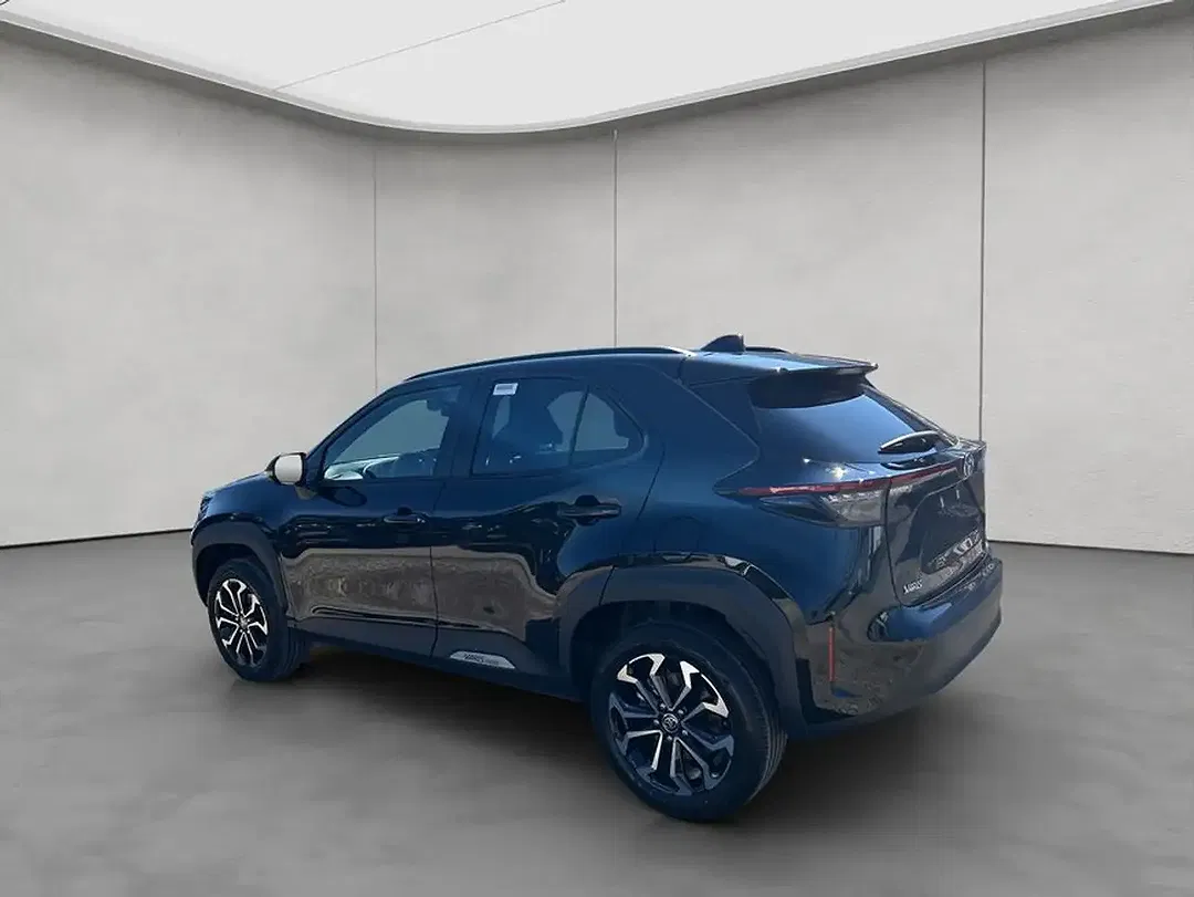 Toyota Yaris Cross 1.5 VVT-i Hybrid Teamplayer - Thumbnail 3