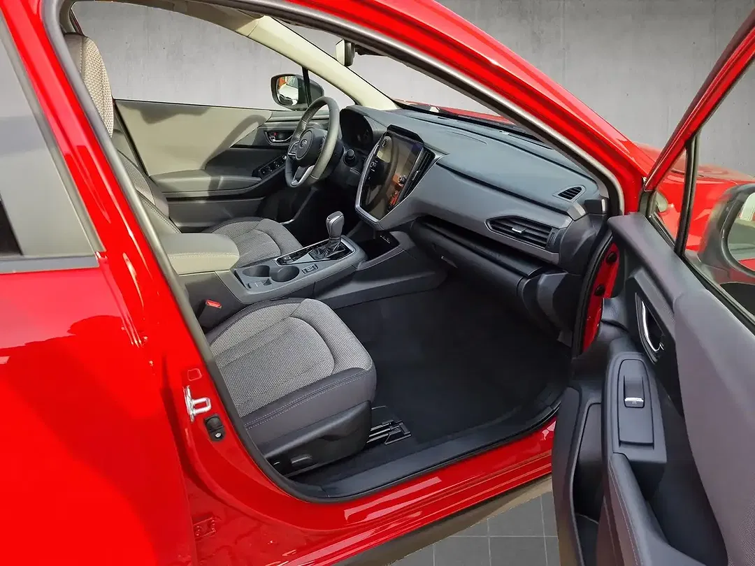 Subaru Crosstrek AWD Active - Thumbnail 8
