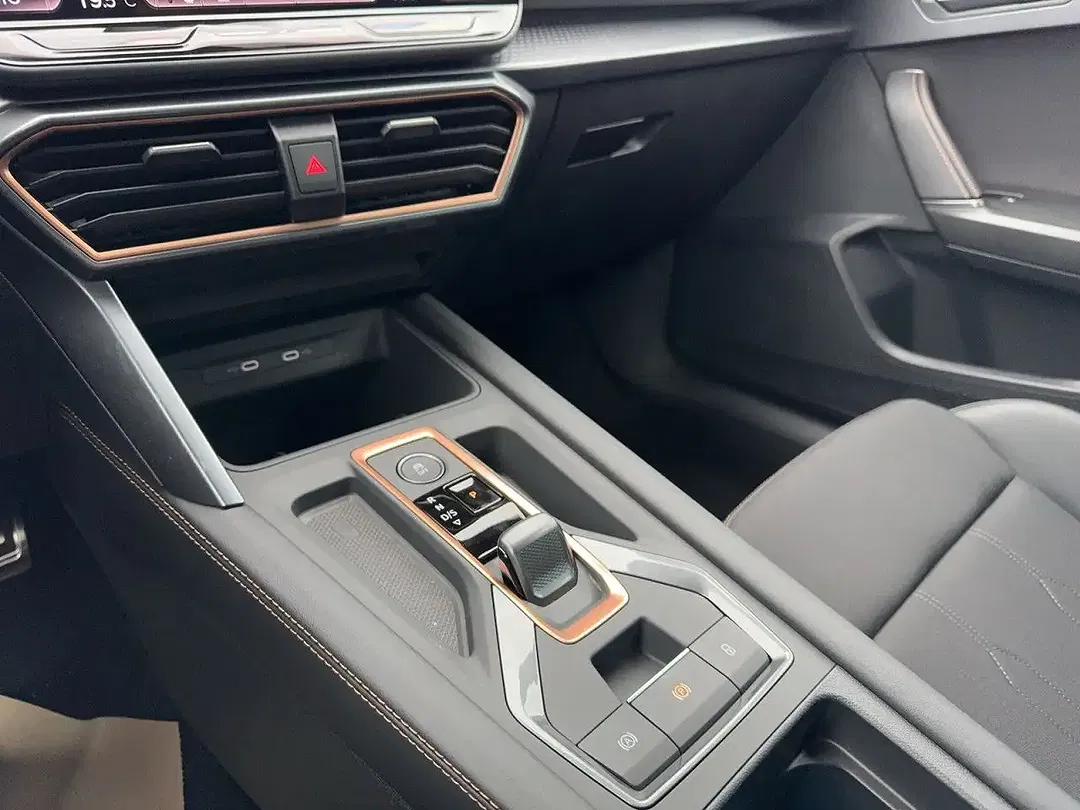 CUPRA Formentor 1.5 eTSI - Thumbnail 14