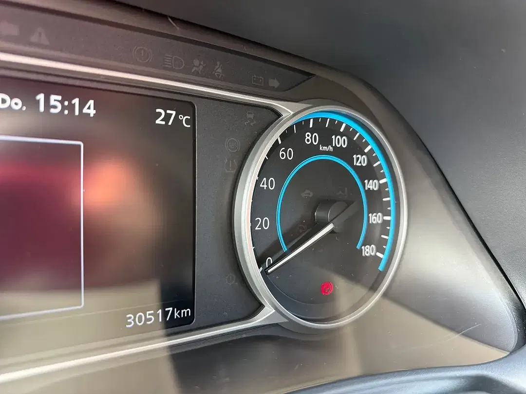 Nissan Leaf N-Connecta - Thumbnail 11