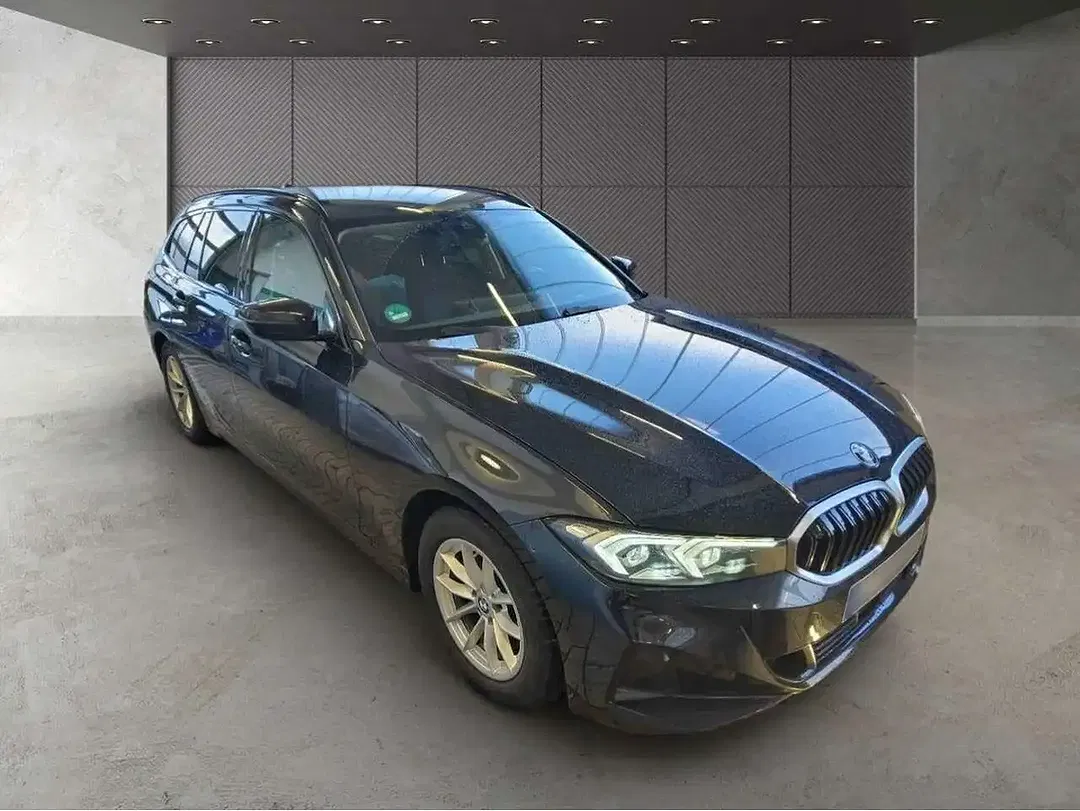 BMW 320 AUT - Thumbnail 6