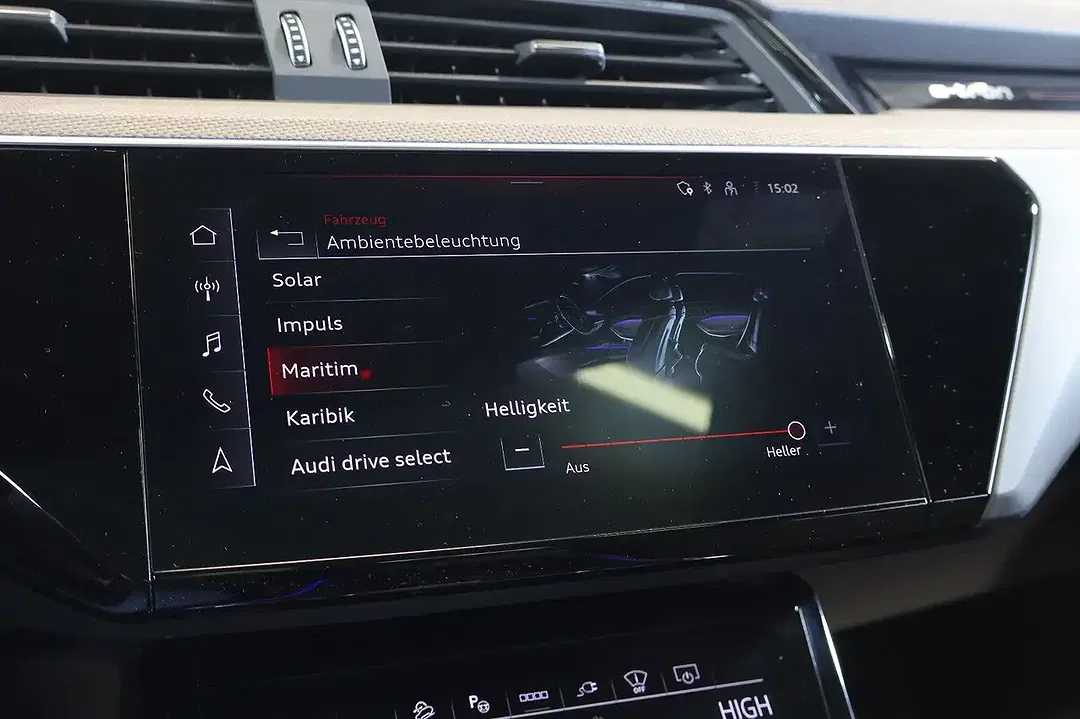 Audi Q8 55 e-tron quattro Sportback S line - foto 15