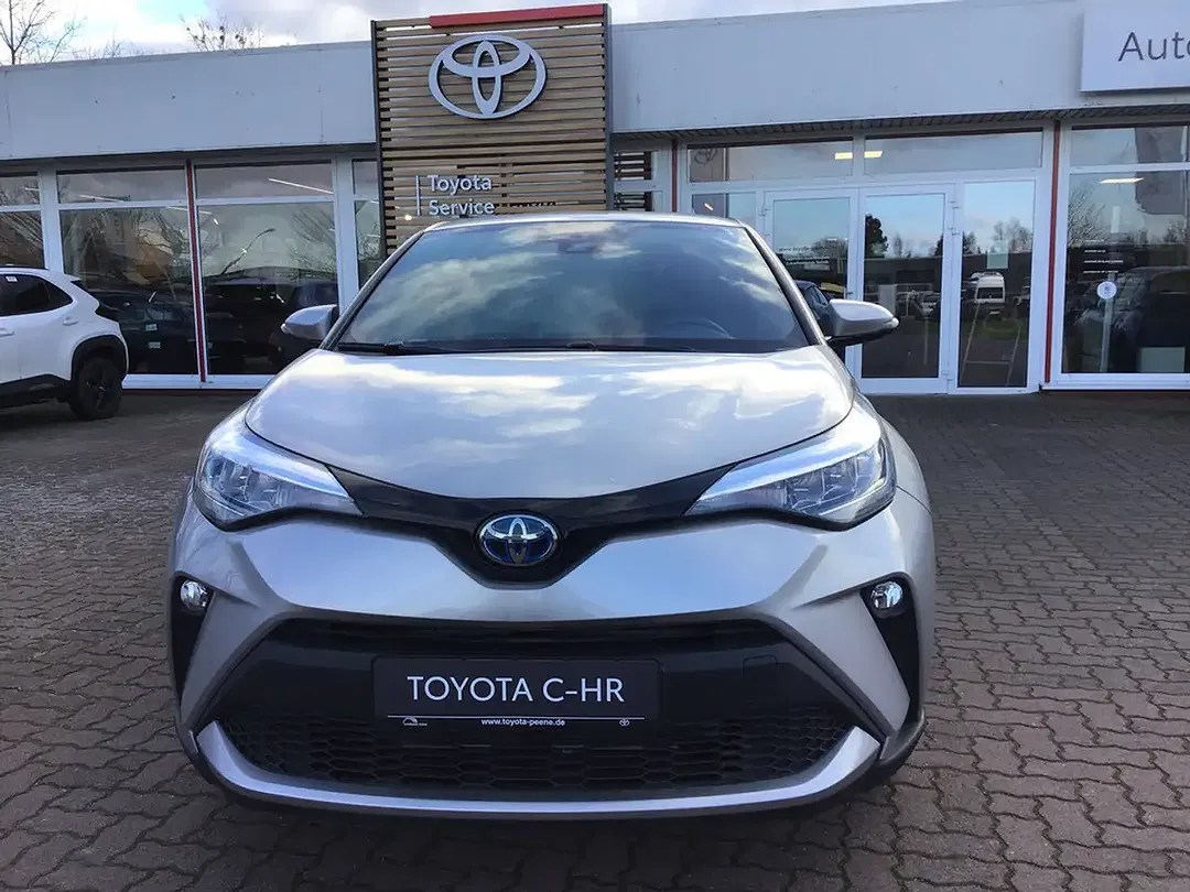 Toyota C-HR Hybrid Team Deutschland - Thumbnail 5