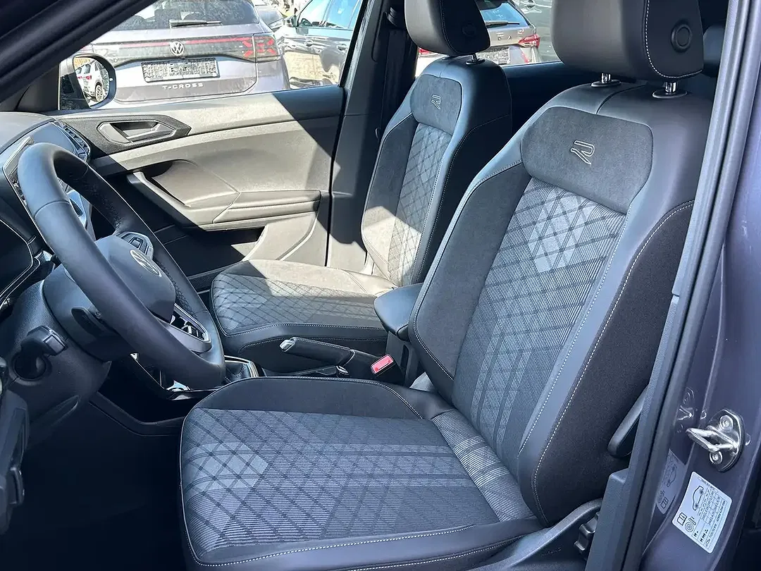 Volkswagen T-Cross 1.0 TSI DSG R-Line - Thumbnail 6