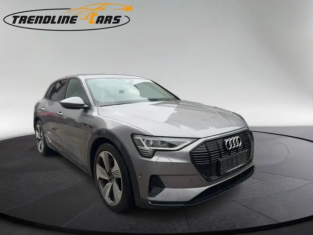 Audi e-tron 50 quattro S line - Thumbnail 3