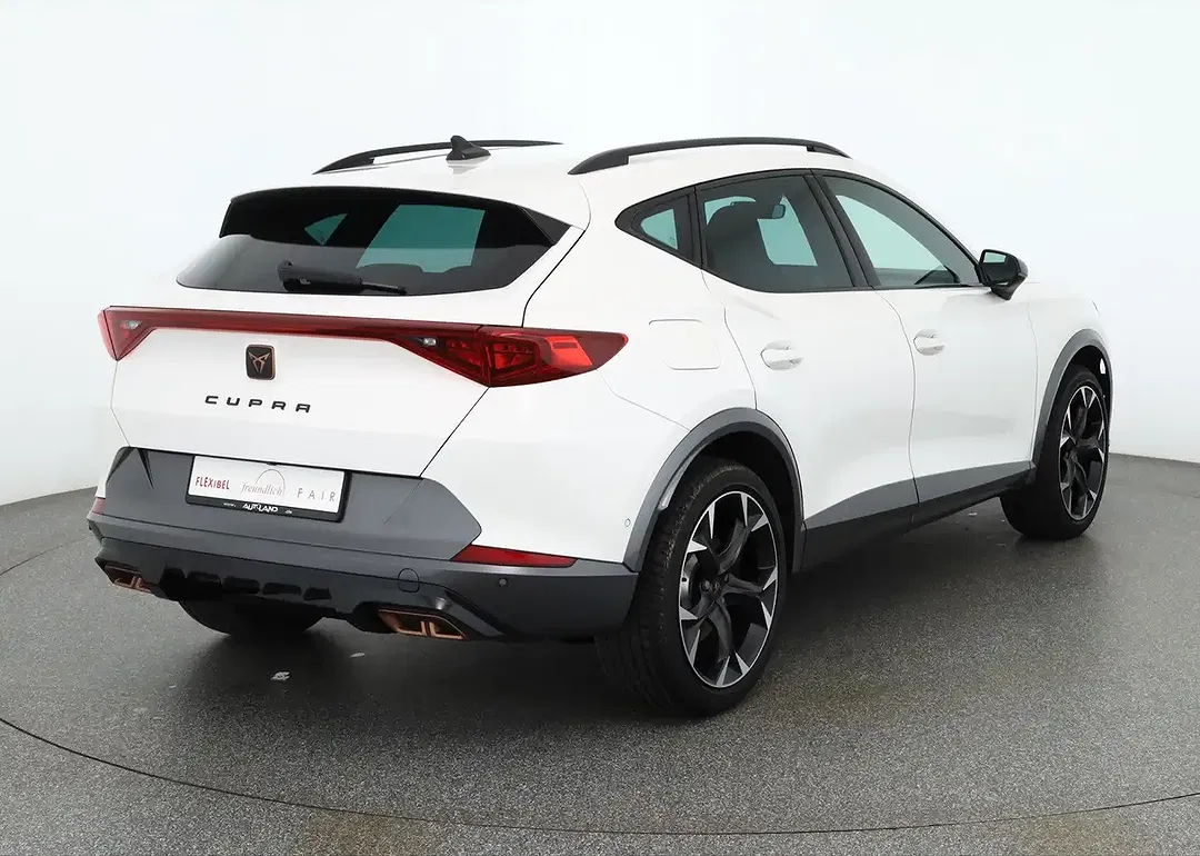CUPRA Formentor PHEV VZ1 - Thumbnail 4
