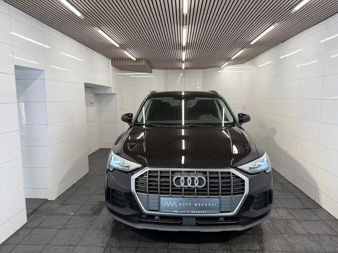 Audi Q3 35 2.0 TDI S tronic - Thumbnail 2