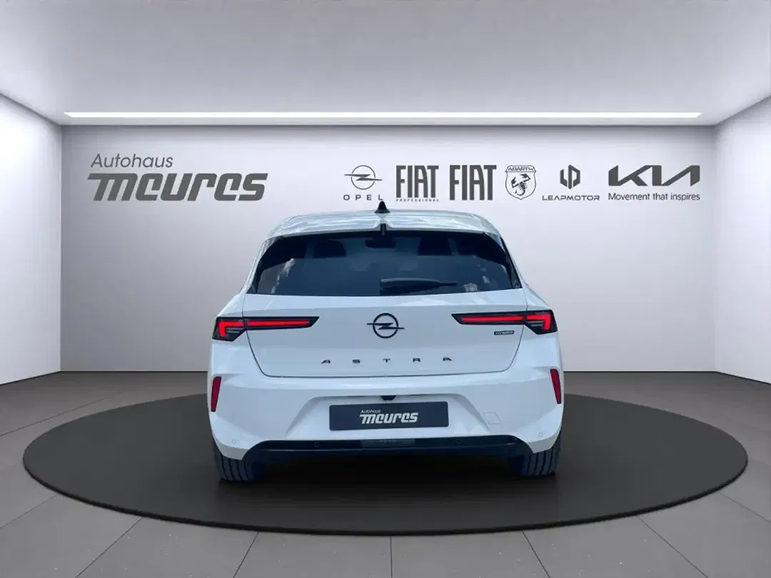 Opel Astra Hybrid GS - Thumbnail 3