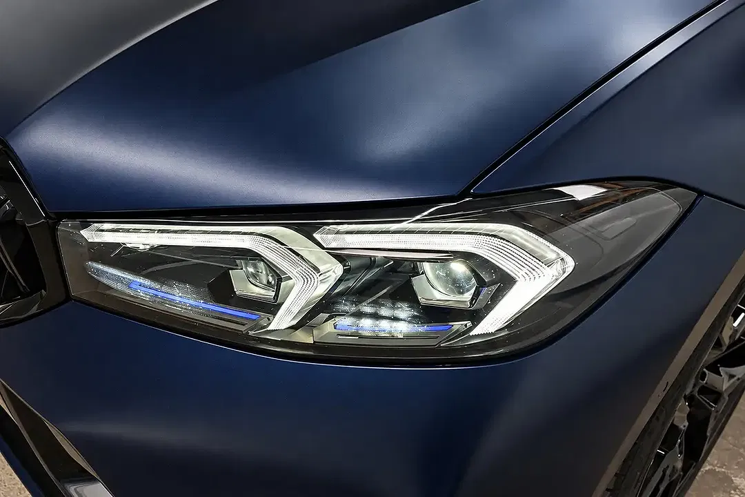BMW 320 xDrive M Sport Pro - Thumbnail 4