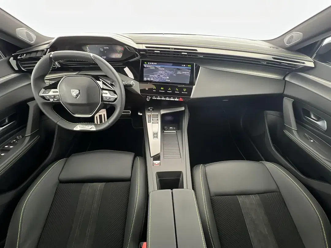 Peugeot 408 Hybrid GT - Thumbnail 6
