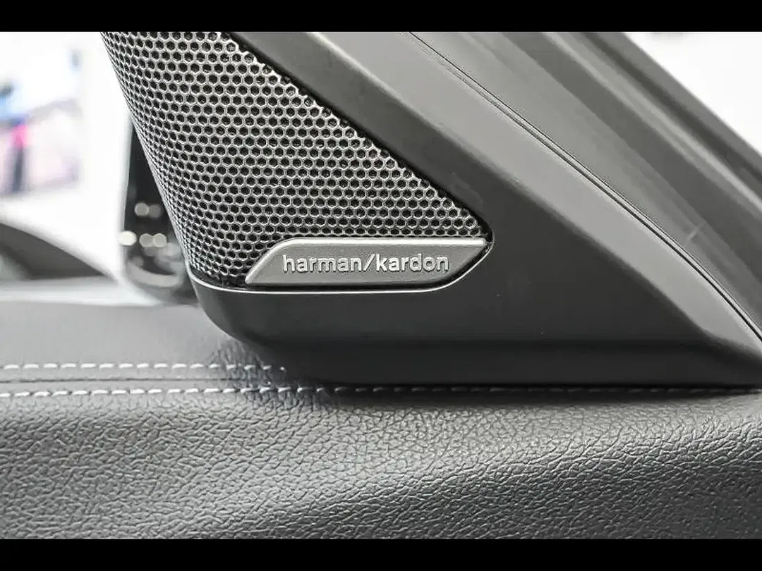 BMW Z4 sDrive M - Thumbnail 22