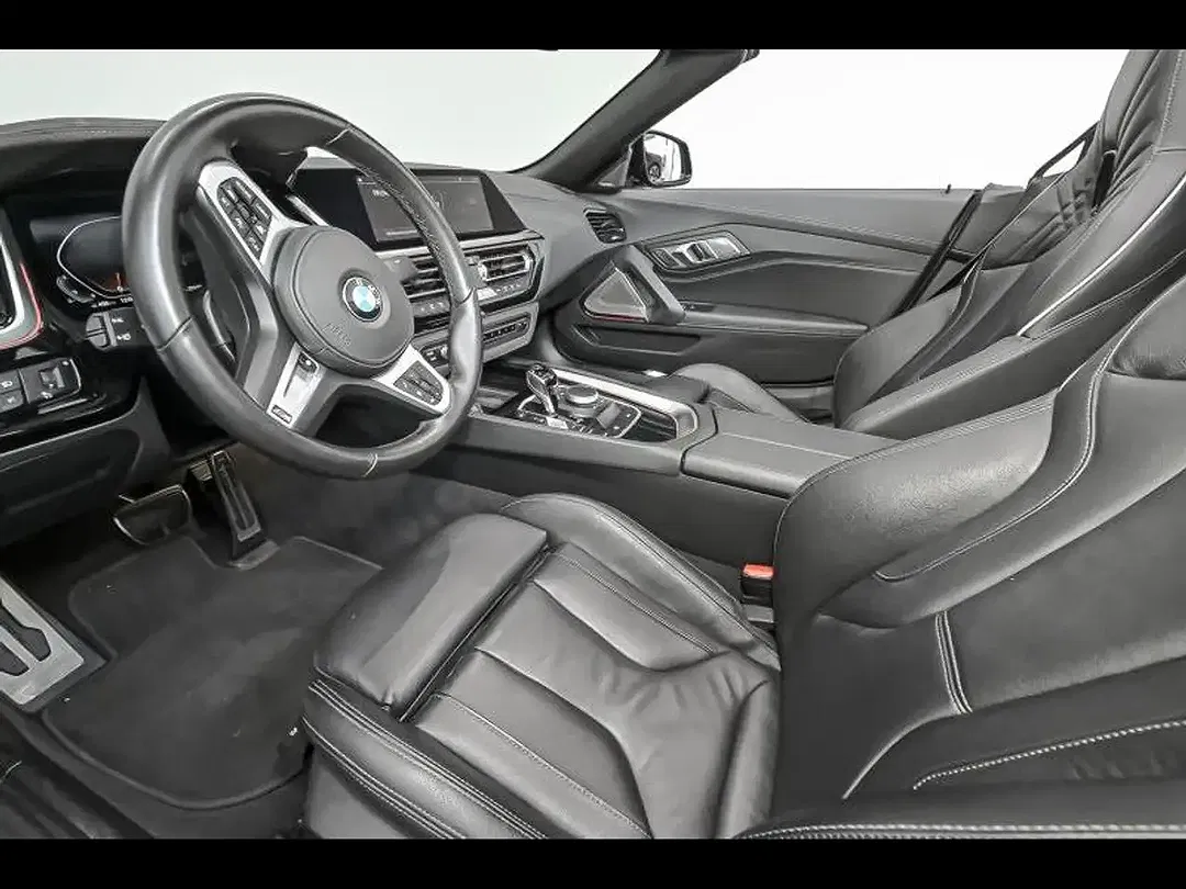 BMW Z4 sDrive M - Thumbnail 9