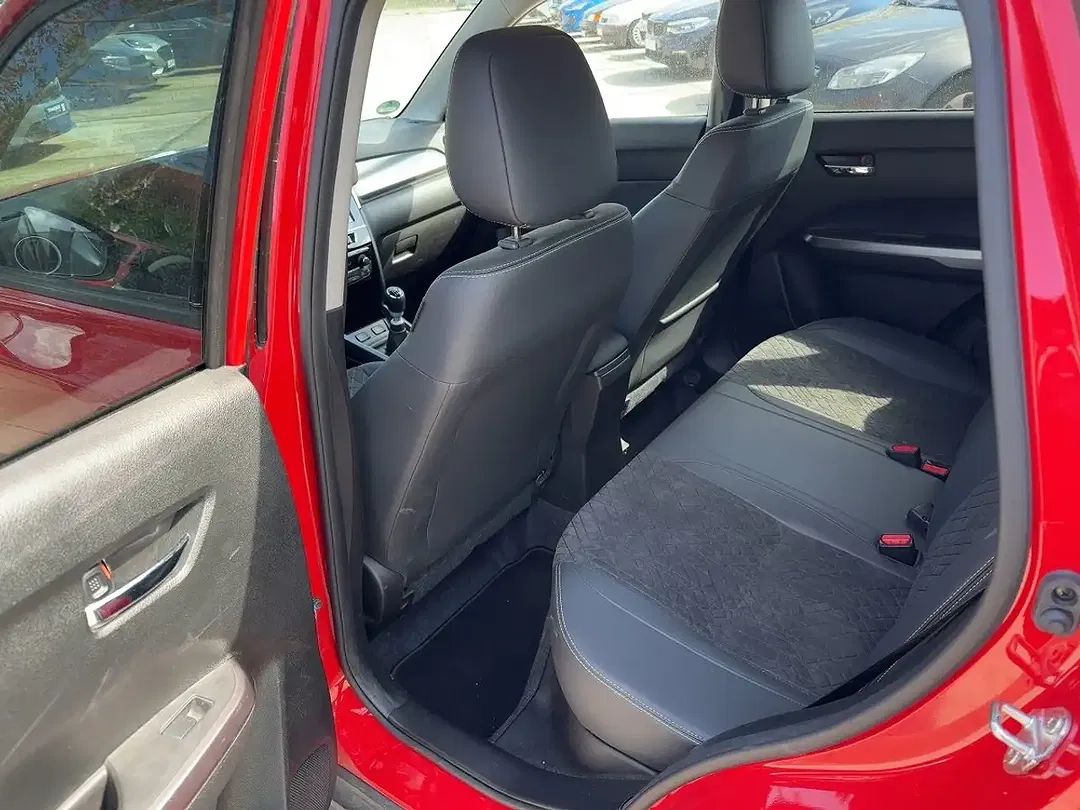 Suzuki Vitara 1.4 Comfort+ - Thumbnail 11