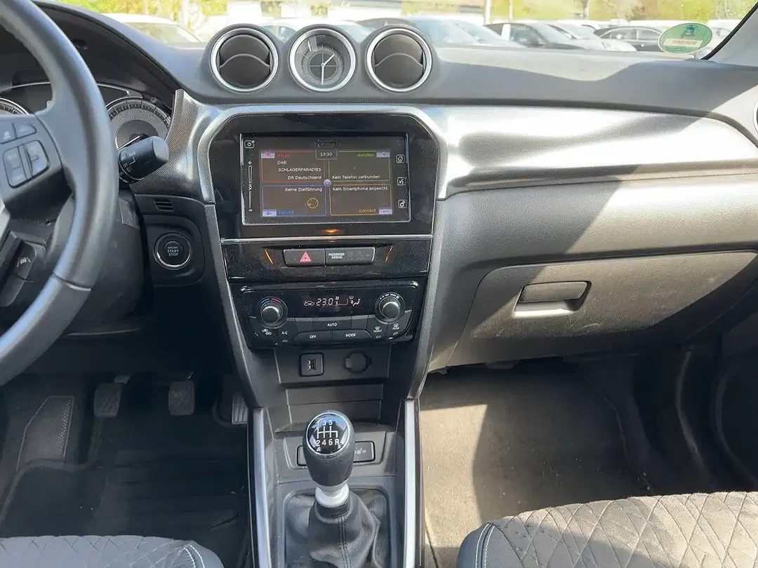 Suzuki Vitara 1.4 Comfort+ - Thumbnail 14