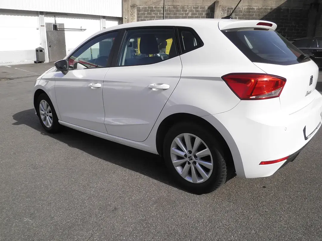 SEAT Ibiza - Thumbnail 5