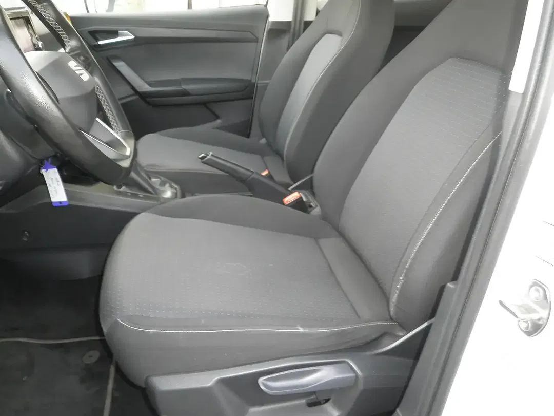 SEAT Ibiza - Thumbnail 9