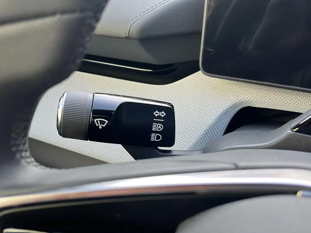 Polestar 4 - Thumbnail 14